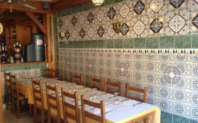 Chambre D'hôtes Restaurant Anzi