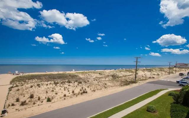 Dunes #212, Dreamery - 3 Br Condo