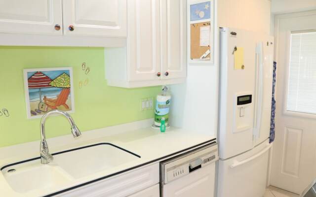 Jamaica Royale T31 - 2 Br Condo