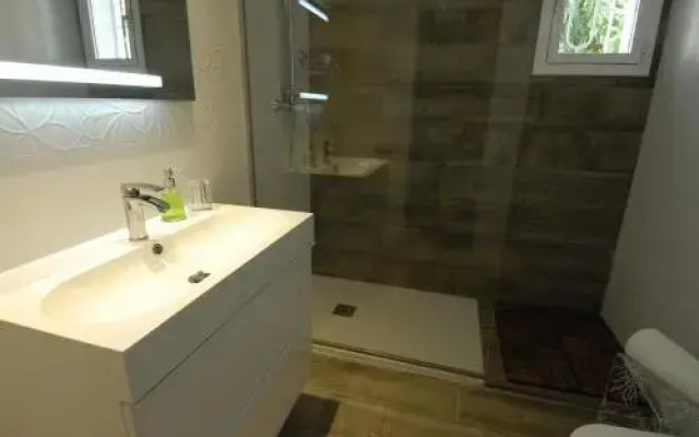 Apartaments Can Negret SL