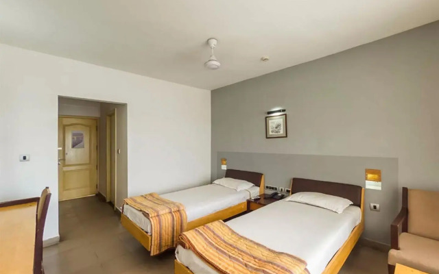 Hotel Mayura Inn