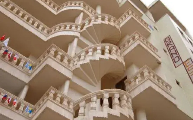 Grand Estel Hotel