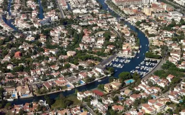 Apart-Rent Villa Ter 52 A