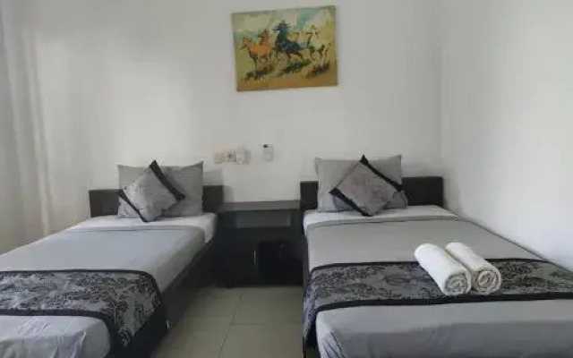 Emalia Homestay