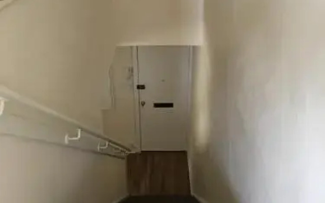 Majesty Tweed Apartment