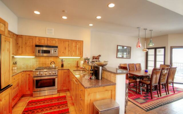 S2 The Meadows Townhome by RedAwning