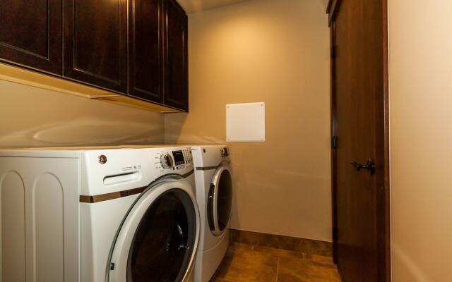 Alders #801 - 3 Br Townhouse