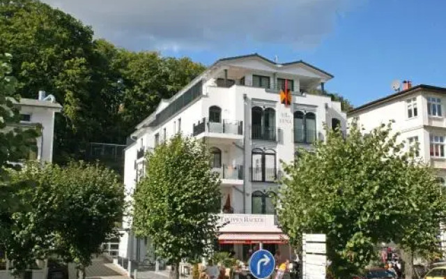 Villa Lena - FeWo 09 mit Balkon