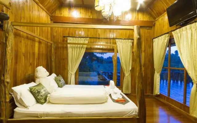 Mokfahsai Resort