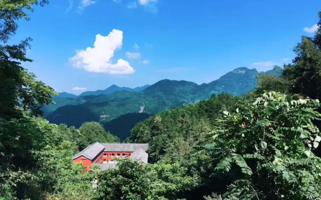 Wudangshan tianle hotel