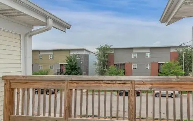 Home Away From Home, Fully-Equipped, 5min Downtown