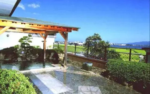 Ryotsu Yamaki Hotel