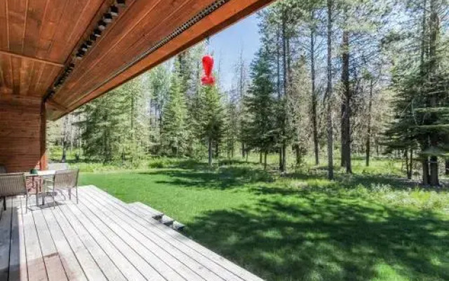 Crane Shores Chalet