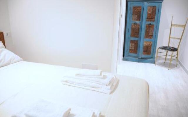 Piazza Martiri Rooms