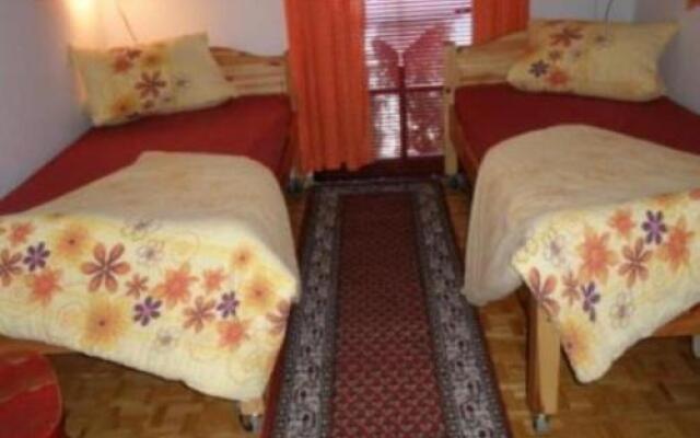 Ferienwohnungen Xenophil