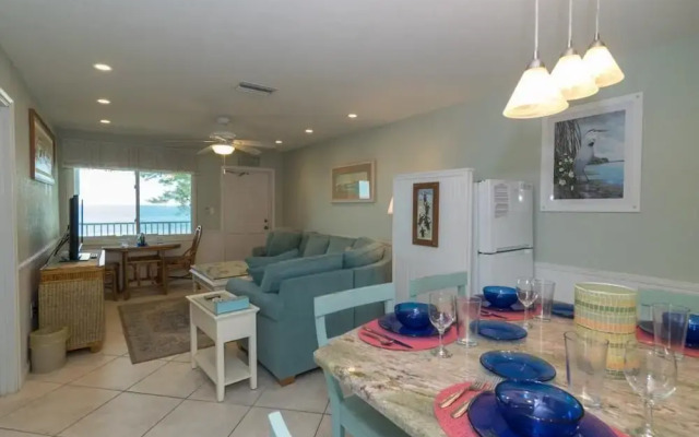 Shell Cove 9