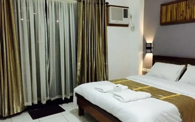 Ark Bayz Suites