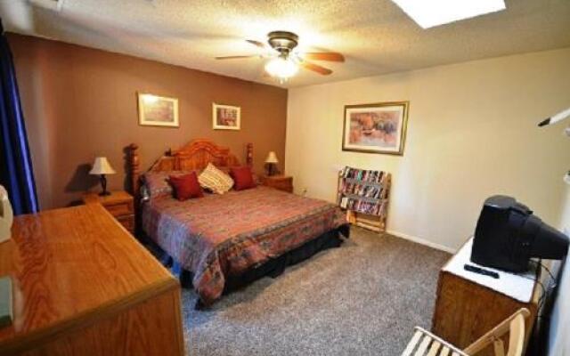 Kizzy'S Kove - 2 Br condo by RedAwning