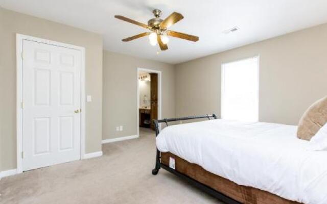 Vaughns Gap Rd Apartment - 3 Br Apts