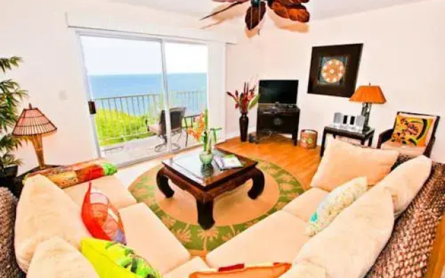 Alii Kai Oceanfront Villa