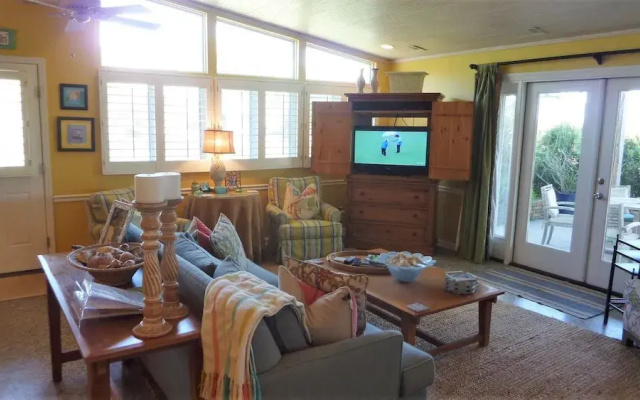Albright-Grace - 3 Br Home