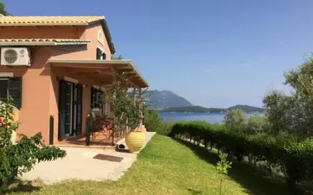 Meganisi Villas