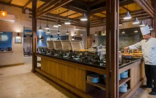 La Hacienda Ras Sudr