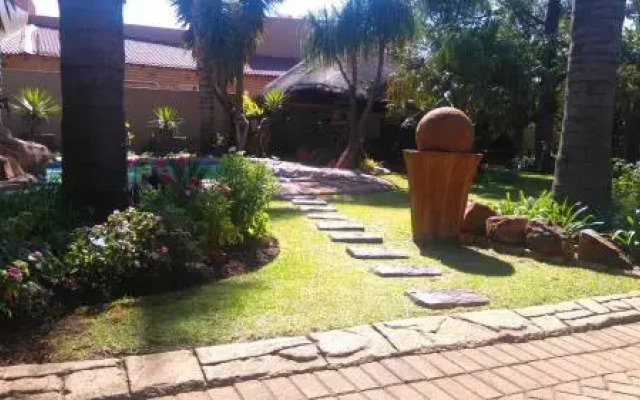 Feathers B&B