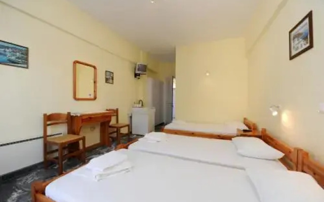 Meropi Rooms