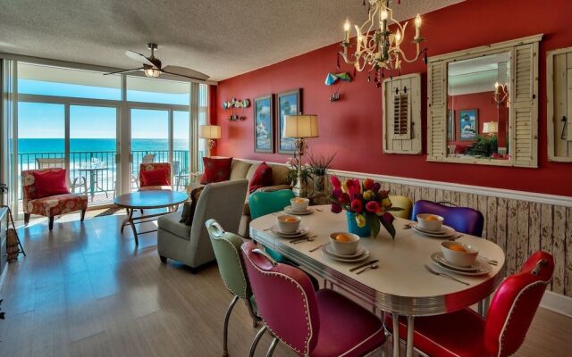 Jade East 430 233414 by RedAwning