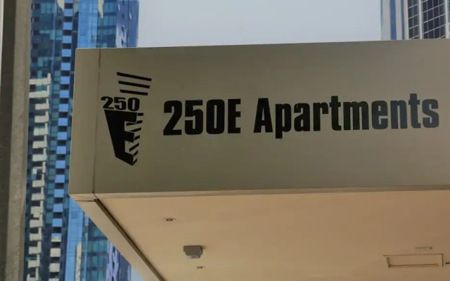 Roomerang at Somerset 25