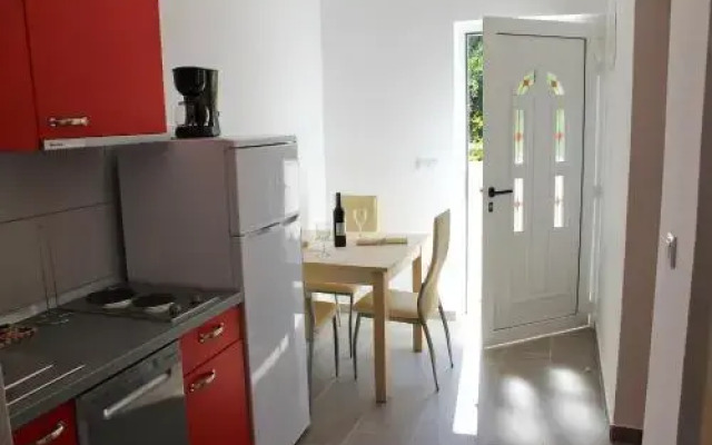 Apartments Jakov and Antonia