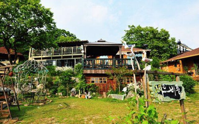 Ganghwa Barbizon Pension