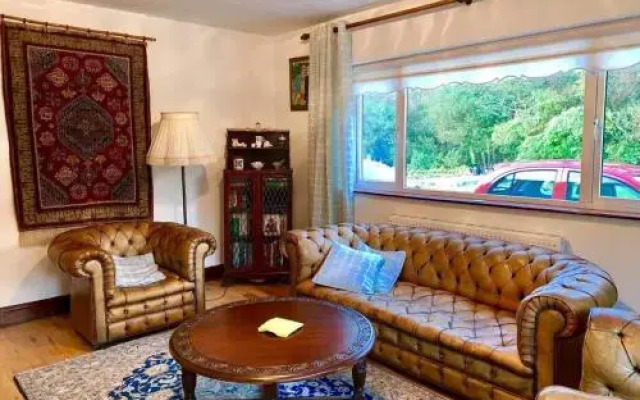 Victoria's house