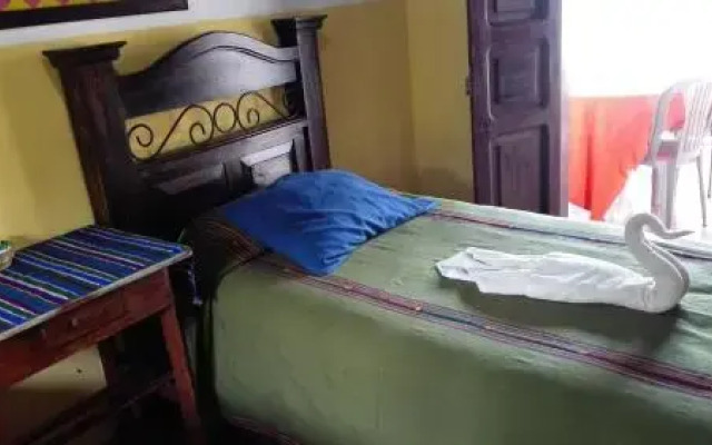 Hotel San Cris
