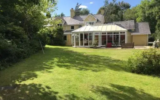 Rhos Uchaf. Country House. B+B