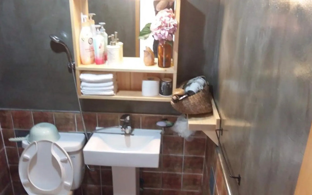 Jeonju Hanok Village San Arae Pension