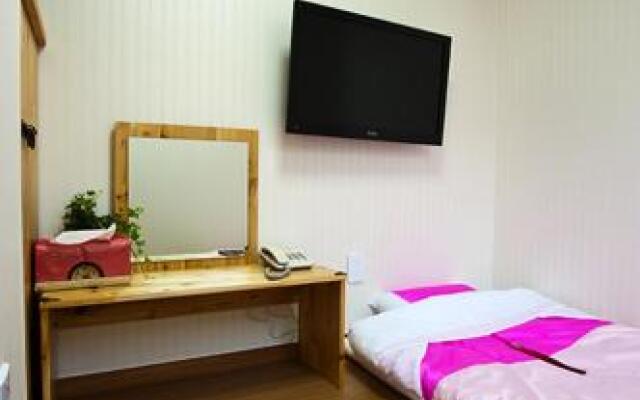 Myeongdong Guesthouse