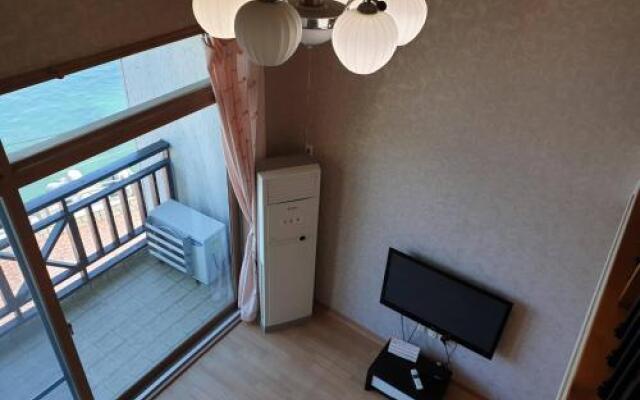 Tongyeong Pension Mirage