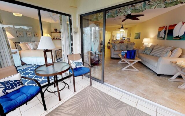 Sun Plaza West 204 5608 Gulf by RedAwning