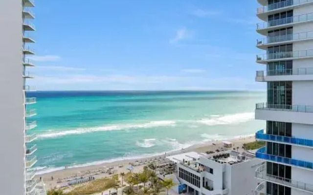 Apartment Hallandale L15