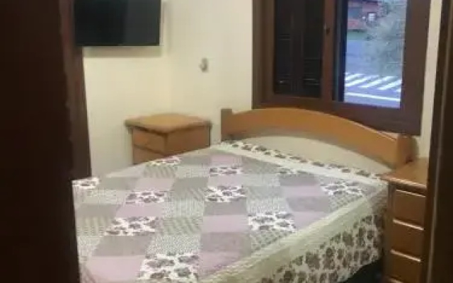 Alievi House