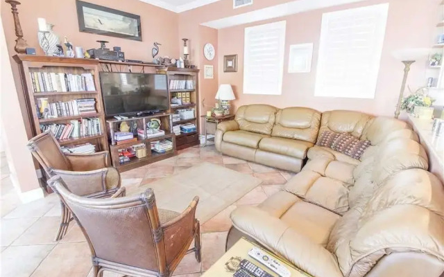 Sun And Surf - Four Bedroom Home