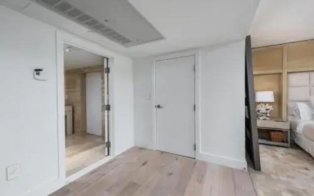 24th Street Condo #226508