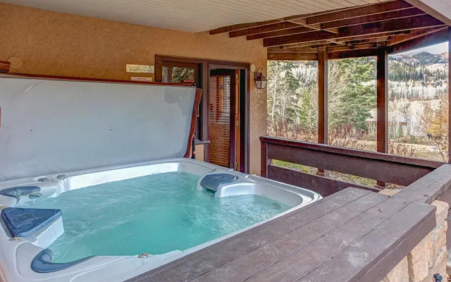 Silver Bird by Alpine Ski Properties