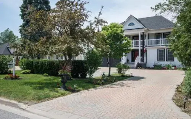 Casa Blanca Boutique Bed & Breakfast
