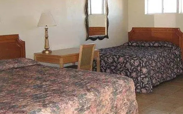 Route 66 Barstow Hotel