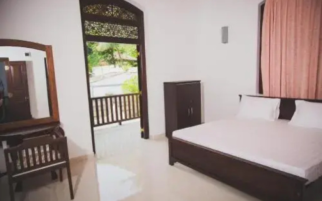 Villa Frangipani