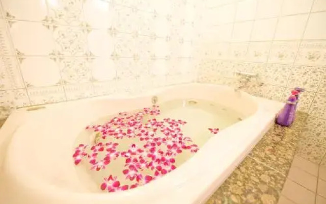 Qt HOTEL - Adults Only