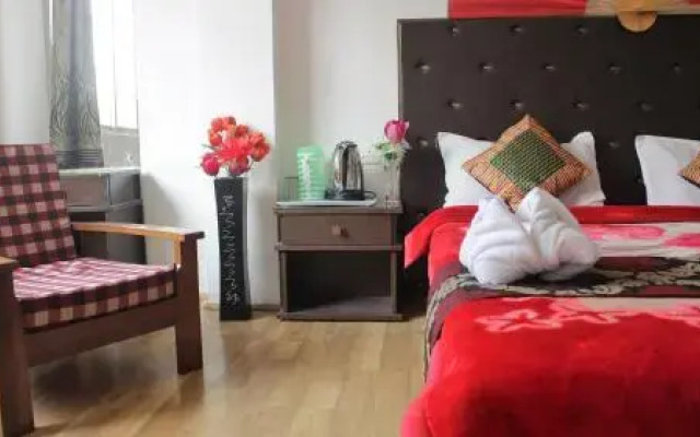 Zero To One Stay Silk Route Residency